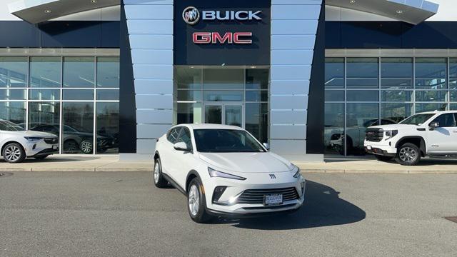 new 2024 Buick Envista car, priced at $26,125