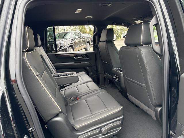 new 2025 GMC Yukon XL car, priced at $75,985