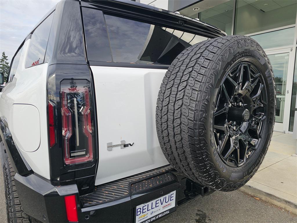 new 2026 GMC HUMMER EV SUV car, priced at $100,590