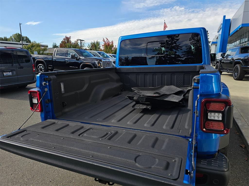used 2021 Jeep Gladiator car, priced at $38,995