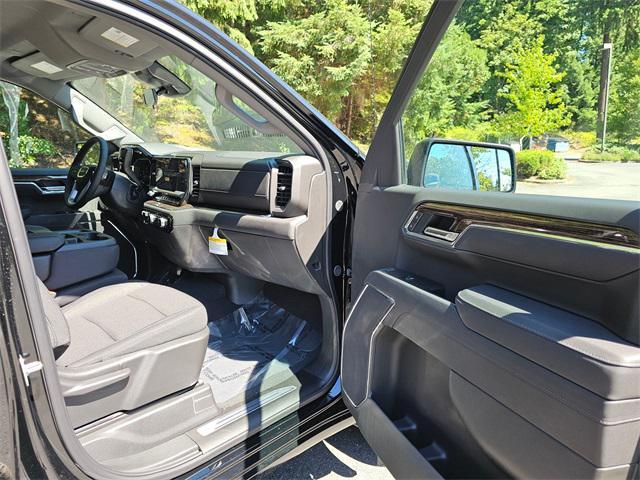 new 2025 GMC Sierra 1500 car, priced at $47,183