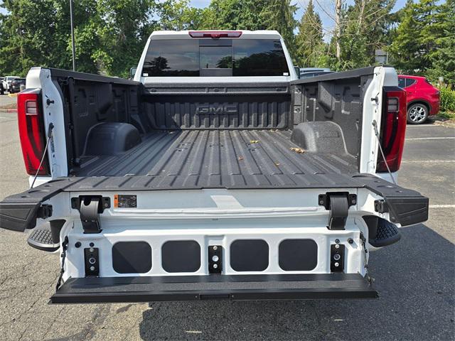 new 2025 GMC Sierra 3500 car, priced at $87,000