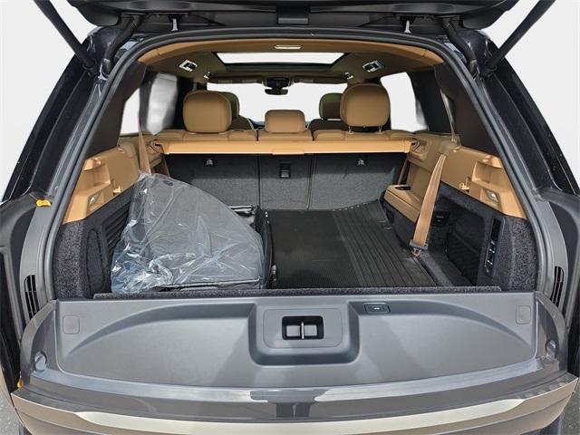 new 2025 Land Rover Range Rover car, priced at $126,050