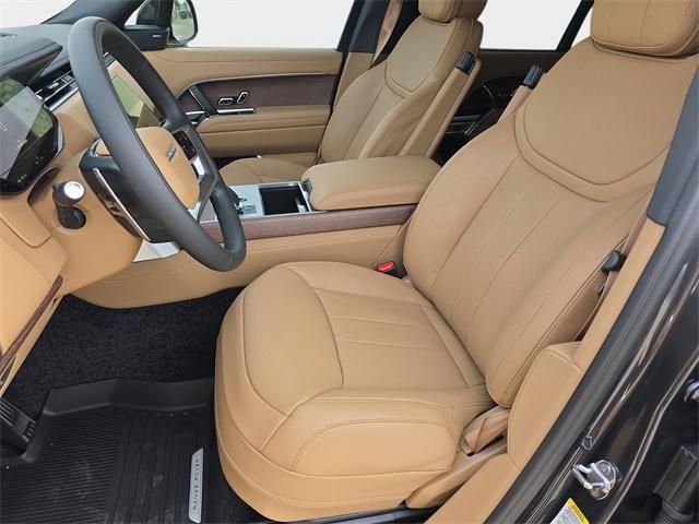 new 2025 Land Rover Range Rover car, priced at $126,050