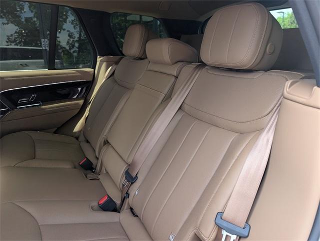 new 2025 Land Rover Range Rover car, priced at $138,620