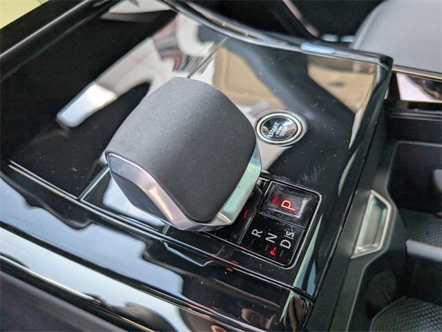 new 2025 Land Rover Range Rover Sport car, priced at $83,295