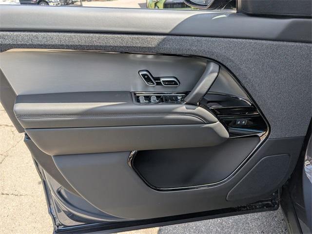 new 2025 Land Rover Range Rover Sport car, priced at $83,295