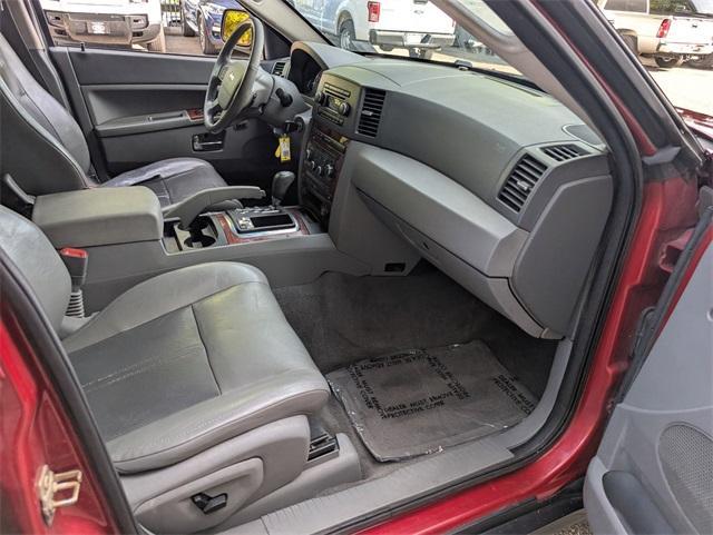 used 2006 Jeep Grand Cherokee car, priced at $5,490