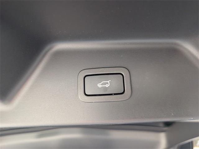used 2022 Land Rover Range Rover car, priced at $64,830