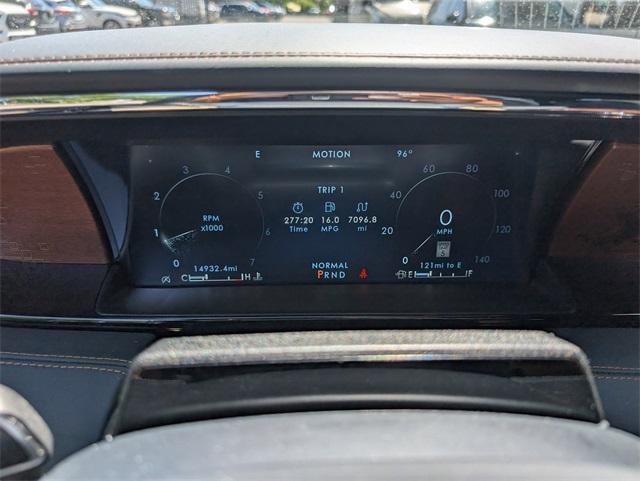 used 2024 Lincoln Navigator car, priced at $83,599