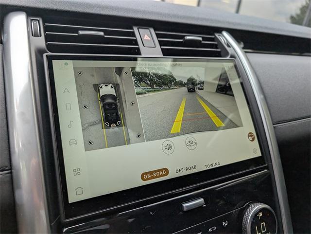 new 2025 Land Rover Discovery car, priced at $68,713