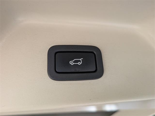 used 2018 Land Rover Range Rover car, priced at $28,999