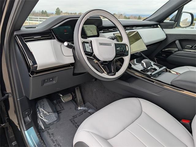 new 2025 Land Rover Range Rover Sport car, priced at $102,795