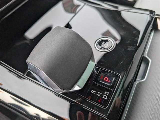 new 2025 Land Rover Range Rover Sport car, priced at $102,795