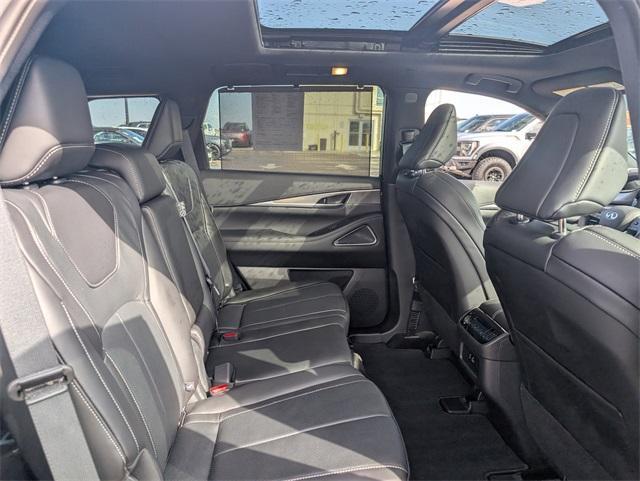 used 2025 INFINITI QX60 car, priced at $50,370