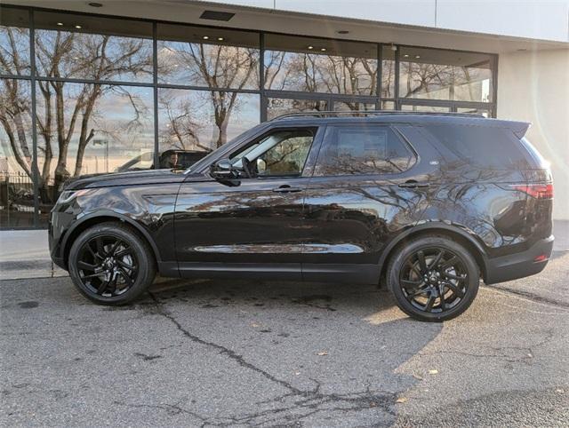 new 2024 Land Rover Discovery car, priced at $69,803