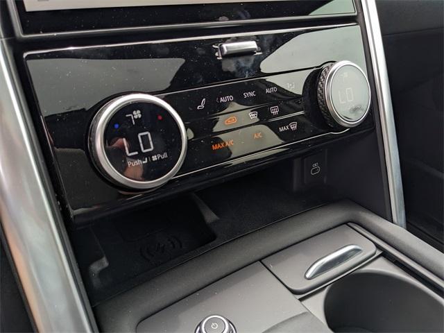 new 2025 Land Rover Discovery car, priced at $67,798