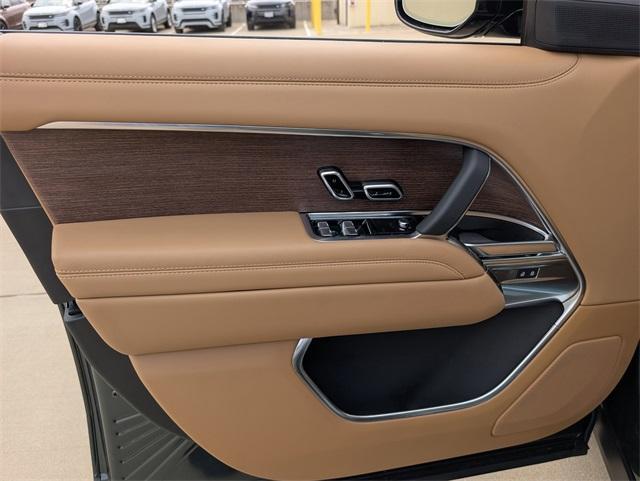new 2025 Land Rover Range Rover car, priced at $131,385