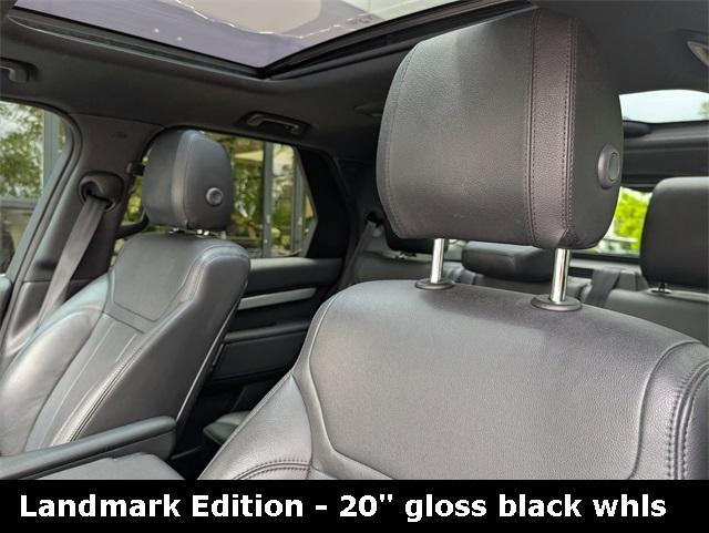 used 2020 Land Rover Discovery car, priced at $24,890