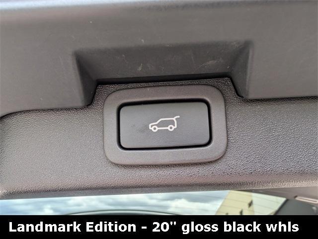 used 2020 Land Rover Discovery car, priced at $24,890