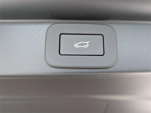 new 2025 Land Rover Range Rover car, priced at $139,730
