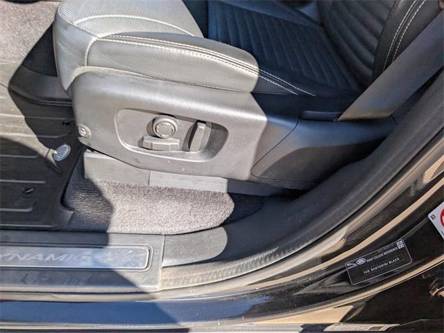 used 2022 Land Rover Discovery car, priced at $32,790