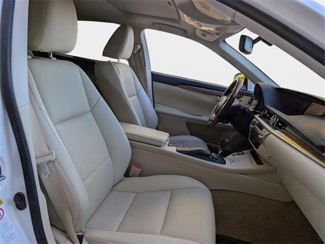used 2014 Lexus ES 300h car, priced at $16,220
