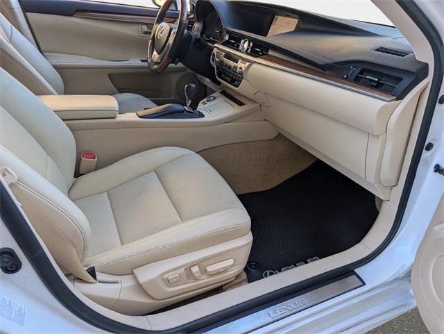 used 2014 Lexus ES 300h car, priced at $16,220