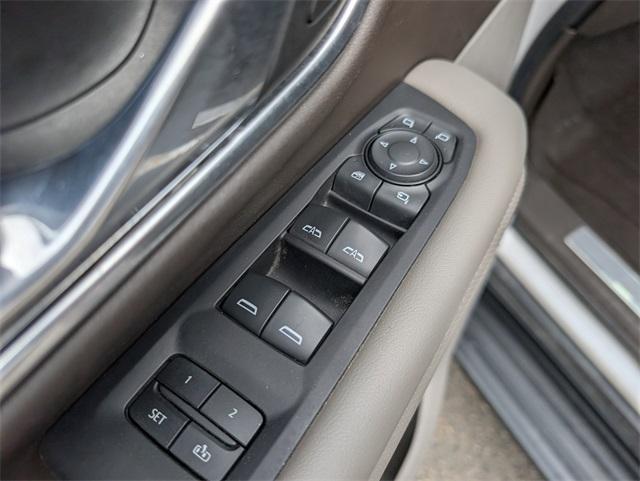 used 2021 GMC Yukon XL car, priced at $37,490