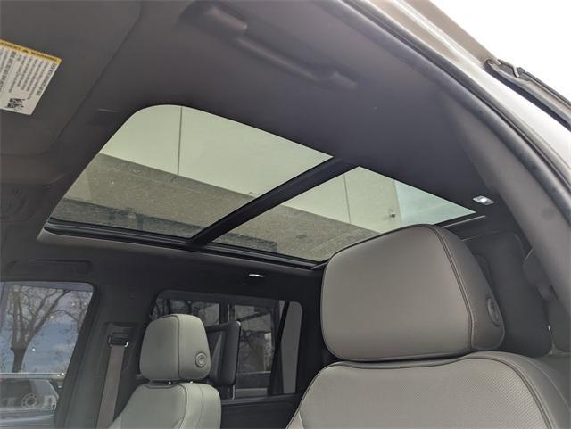 used 2021 GMC Yukon XL car, priced at $37,490