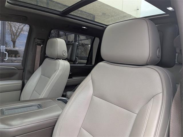 used 2021 GMC Yukon XL car, priced at $37,490