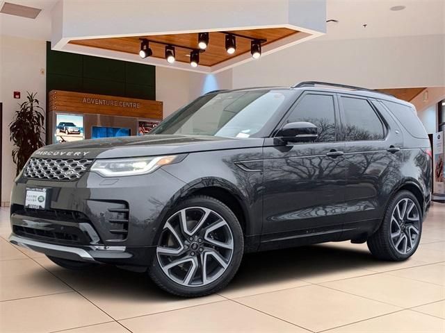 new 2024 Land Rover Discovery car, priced at $90,503