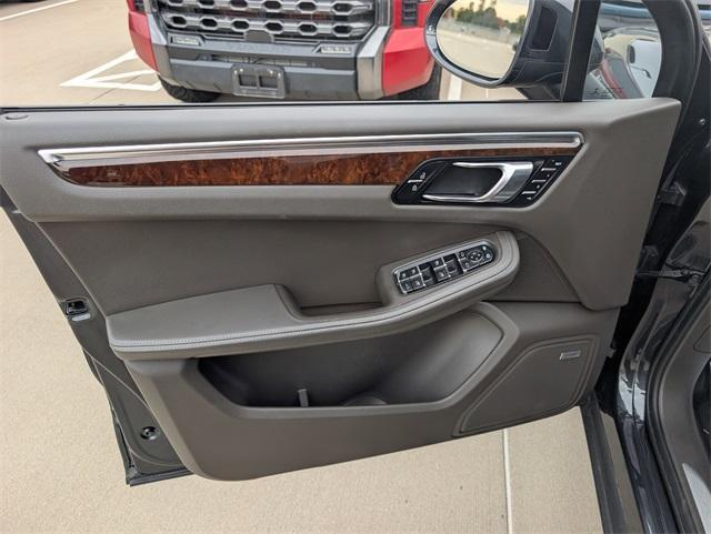 used 2020 Porsche Macan car, priced at $29,840