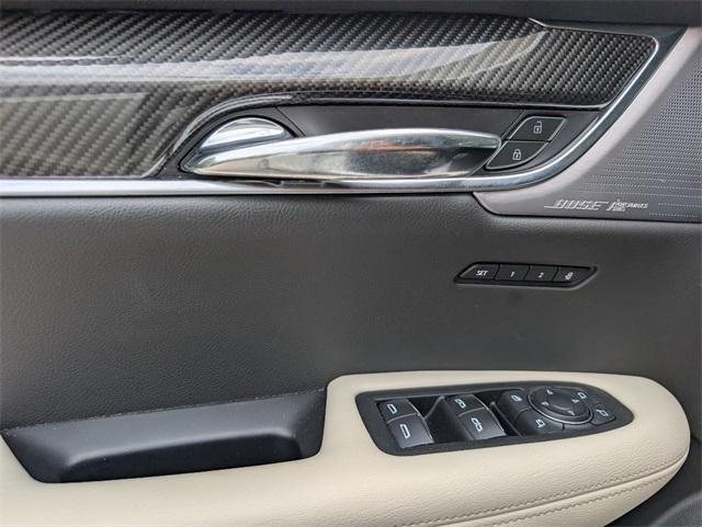 used 2020 Cadillac XT6 car, priced at $34,205
