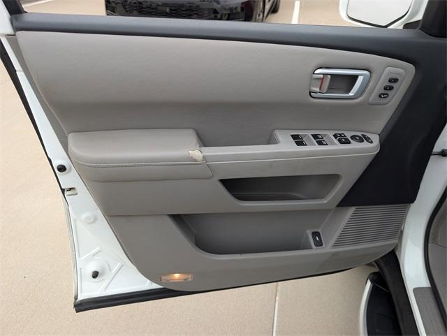 used 2009 Honda Pilot car, priced at $7,470