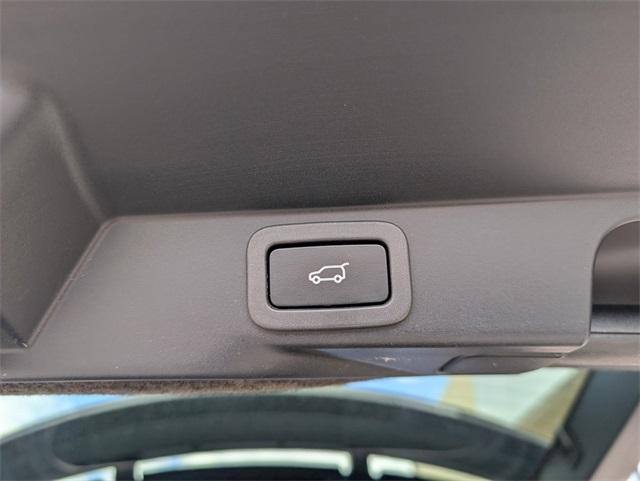 used 2019 Land Rover Range Rover Sport car, priced at $32,890