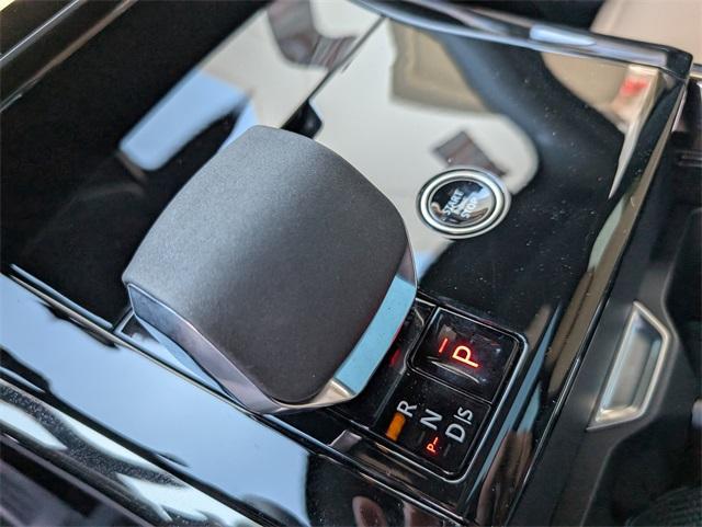 new 2025 Land Rover Range Rover Sport car, priced at $115,000