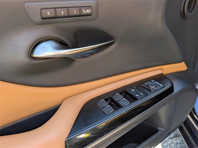 used 2022 Lexus ES 350 car, priced at $29,997
