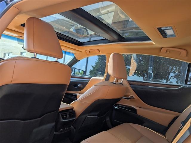 used 2022 Lexus ES 350 car, priced at $29,997