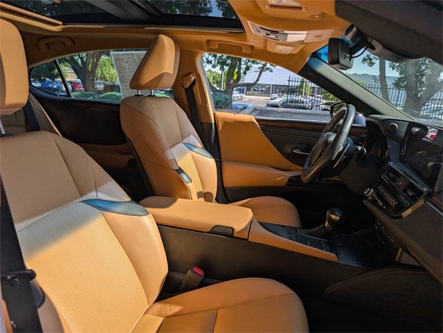 used 2022 Lexus ES 350 car, priced at $29,997