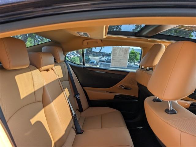 used 2022 Lexus ES 350 car, priced at $29,997