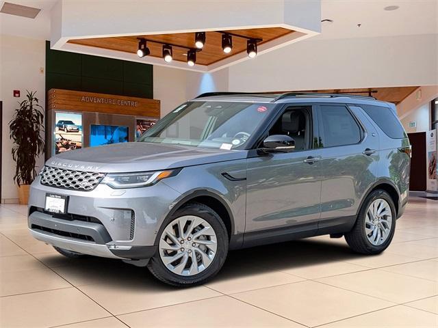 new 2025 Land Rover Discovery car, priced at $66,748
