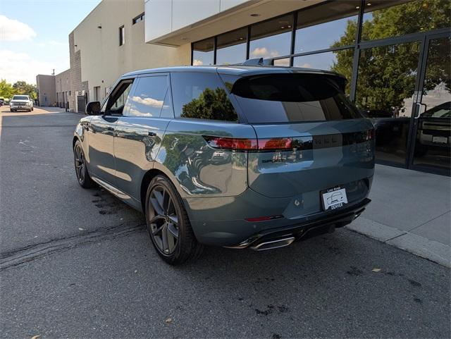 new 2025 Land Rover Range Rover Sport car, priced at $102,700