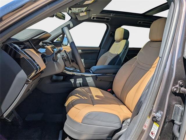 new 2025 Land Rover Range Rover Sport car, priced at $130,295