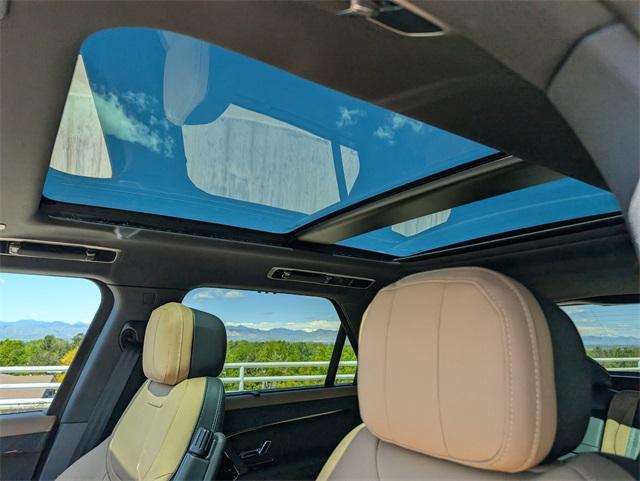 new 2025 Land Rover Range Rover Sport car, priced at $130,295