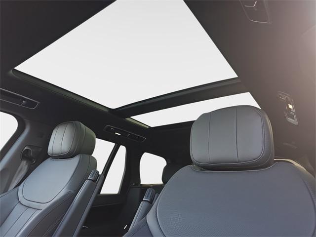 new 2025 Land Rover Range Rover car, priced at $163,290