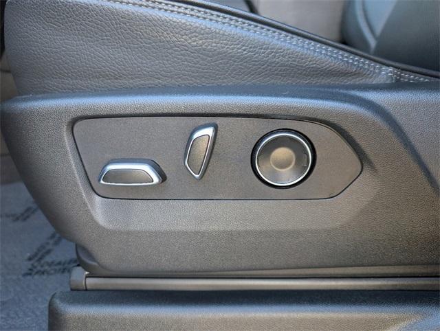 used 2024 GMC Yukon XL car, priced at $73,430