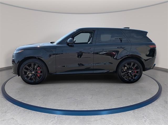 new 2025 Land Rover Range Rover Sport car, priced at $118,570