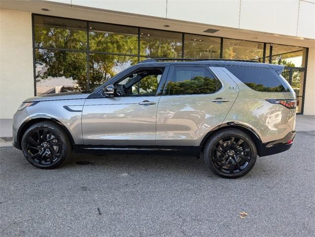 new 2024 Land Rover Discovery car, priced at $74,663