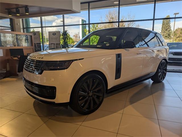 new 2025 Land Rover Range Rover car, priced at $258,135